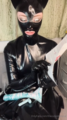 721004818_covering-my-latex-dress-and-hood-in-horse-cock-cum_0.mp4