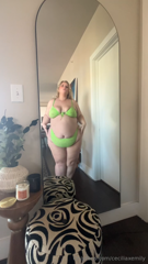 957541277_i-love-showing-this-big-body-moving-around-as-i-dance-do-yo_0.mp4