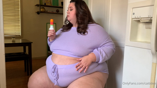 156255780_prettiest-in-purple-39-pics-3-5-min-vid-ive-been-told-purp_38.m4v