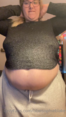 130001587_so-fucking-soft-and-jiggly-im-so-turned-on-with-my-fatteni_3.m4v