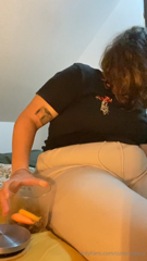 749135321_update-so-you-guys-know-whats-up_0.m4v