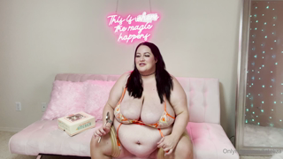 214105010_gorging-my-fat-self-on-a-delicious-pie_0.m4v