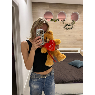 3024x4032_b1bb93bd7af8bd9c40f0eb97701ab623.jpg