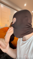 1485883384_Had such a good foot session with her 😍 she really does have.._01_0hxjx79jf7kdsqi760aze_source.mp4