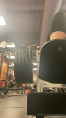 972572298_450-lbs-hip-thrust-been-focusing-on-getting-stronger-to-cr_2.mp4