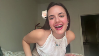 reginababyy - chaturbate - 1280x720 3066K[3].mp4