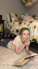 296972496_role-play-getting-you-to-wear-a-pair-of-my-pantyhose_0.m4v