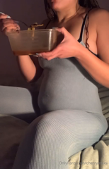 924901015_look-how-fucking-big-i-got-for-you-all-175-here-i-come_6.mp4