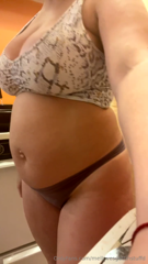 724884869_its-been-a-while-since-ive-posted-hehe-i-guess-its-time_5.m4v
