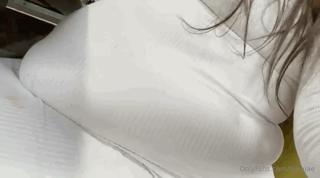 1879284143_shes-gonna-blow_0.mp4