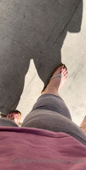 21309865_for-my-toe-lovers_0.m4v