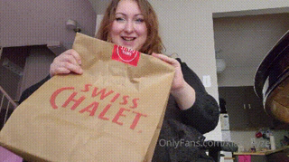 1332328611_buffalo-chicken-wings-with-buttered-mashed-potatoes-smothere_0.mp4