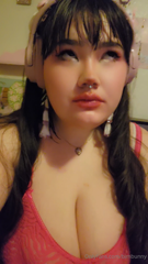 879851936_some-snap-clips-from-a-recent-stuffing-i-love-doing-these_7.m4v