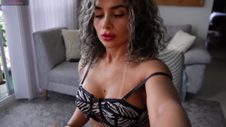 ariana_valdirii_Chaturbate_20260519_145239.mp4