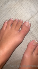 535499686_fresh-toes_0.mp4