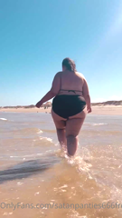 434537338_every-body-is-a-bikini-body-don-t-you-agree_39.m4v