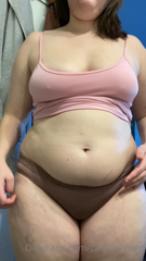 268504209_little-slow-motion-jump-and-belly-jiggle-i-think-i-could_0.mp4