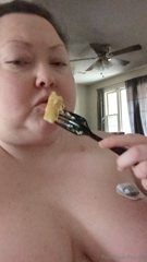 878228347_i-m-still-burping-some-of-second-breakfast-up-an-all-star-f_1.mp4