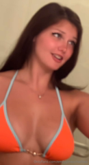 1106582609_did-i-make-you-giggle-a-bit_0.mp4
