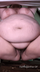 1100658313_mondays-are-hard-but-my-belly-stays-soft-enjoy-the-show-f_0.mp4