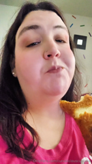 1384809821_i-always-enjoy-a-delicious-late-night-snack_0.mp4