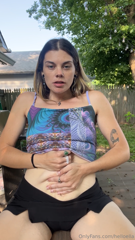 1756656066_get-you-a-girl-that-can-do-both-tbhhhh-one-of-my-favorite_0.mp4