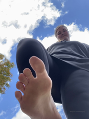 221328473_soaking-up-the-last-bit-of-sunshine-of-the-season-gettin_0.mp4