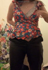 982900663_try-on-my-old-clothes-with-me-funnily-enough-they-don_3.mp4