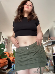 647747706_do-you-like-it-when-i-post-clips-of-me-teasing-you-and-showi_0.m4v