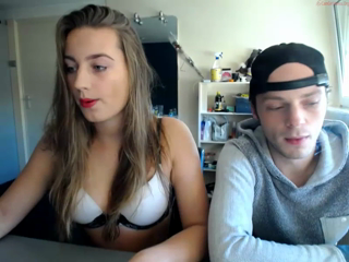 sweetandshy20_041216_1540_couple_chaturbate.mp4