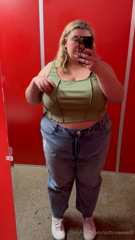 869174520_so-i-had-to-go-pants-shopping-cause-i-was-down-to-one-pair-o_1.m4v