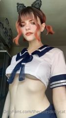 235107980_kinky-schoolgirl_0.m4v