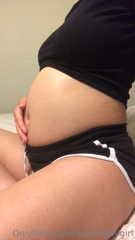 1236610948_getting-thiccc-with-3-c-s-belly-ballooning-out-from-my-sma_4.mp4