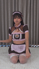 Happy Valentine's Day 🍫 I got covered in chocolate~.mp4