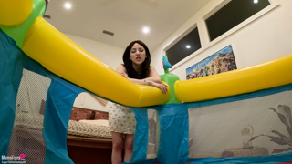 Mama Fiona-Bouncy House with Mommy.mp4