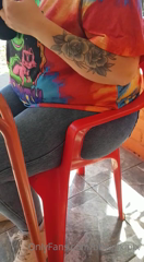 78625125_two-clips-from-today-when-i-went-to-get-a-soda-i-barely_1.mp4