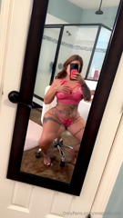 Tracy Lynn aka mogulstylist - 09-10-2025 OnlyFans Video - Do you.mp4