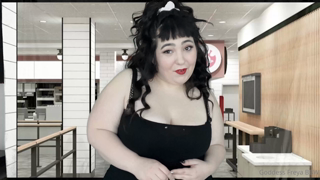 734047022_greedy-fat-fast-food-worker-turns-into-a-pig-this-chubb_0.mp4
