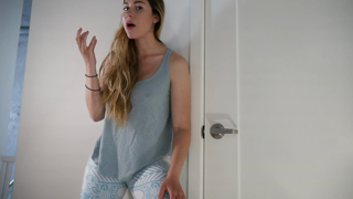Step Sis Wakes You Up.mp4