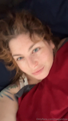 948223058_i-might-sound-like-im-on-my-death-bed-but-my-tittes-look-inc_0.mp4