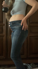 1071531469_just-your-girl-next-door-feeling-thirsty-and-drinking-so-muc_0.mp4