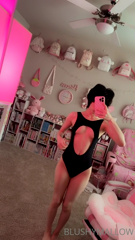 0hey1fjgd95a82v8w4m3q_720p.mp4