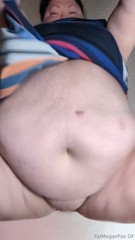 1044380402_i-haven-t-done-a-jiggly-video-of-this-angle-from-below-in-a_0.mp4