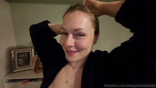 Hollie Hotwife.mp4