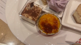 1752959113_ate-so-well-at-the-buffet-if-you-tipped-for-the-extras-on-t_0.mp4