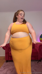 1012569143_i-finally-learnt-the-proper-dance-for-tiktok-today-and-if_0.mp4