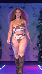 Cowgirl energy, runway edition.mp4