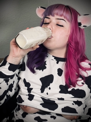 246268162_arent-i-just-the-cutest-lil-cow-uve-ever-seen-watch-me-dri_26.mp4