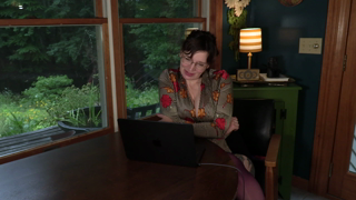 Bettie_Bondage_-_Tea_Time_with_Stepmom.mp4