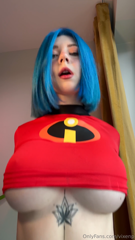 1501436485_looks-like-my-tits-are-waiting-for-something-big-from-you-b_0.mp4